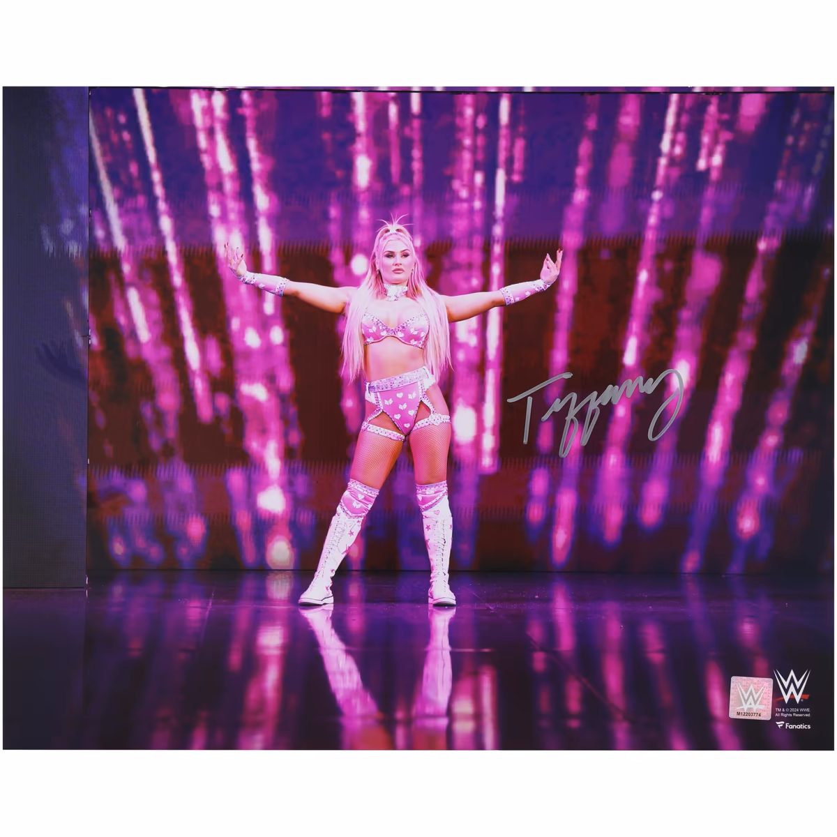 Tiffany Stratton WWE Autographed 16" x 20" Entrance Photograph