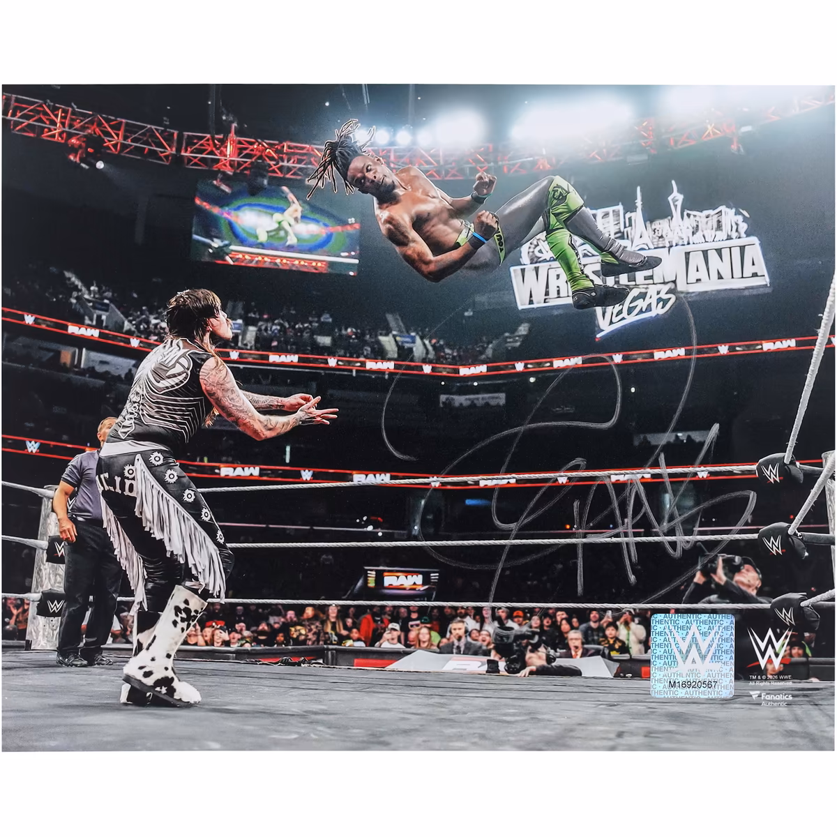 Je'Von Evans WWE Autographed 8" x 10" Cutter on Dominik Mysterio Photograph